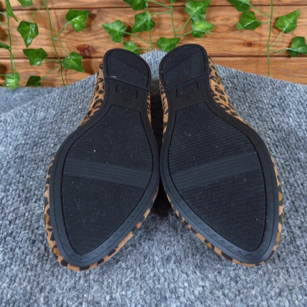 Time and Tru Women Ballet‎ Flat Size 6 Wide Casual Leopard Print Brown Fabric